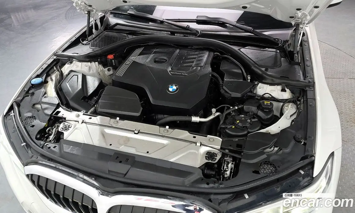 BMW 3 серия 2020 2.0 автомат (гидро), фото 5