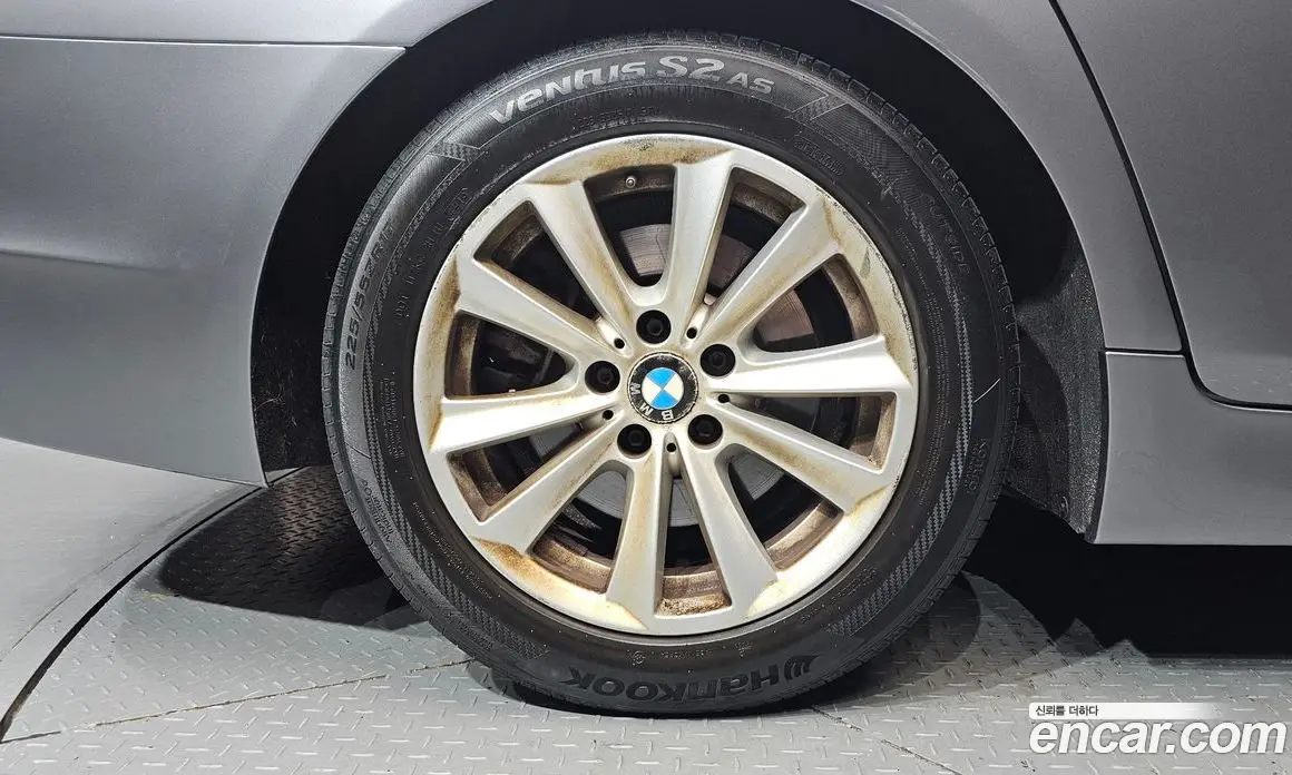 BMW 5 серия 2011 2.0 автомат (гидро), фото 5