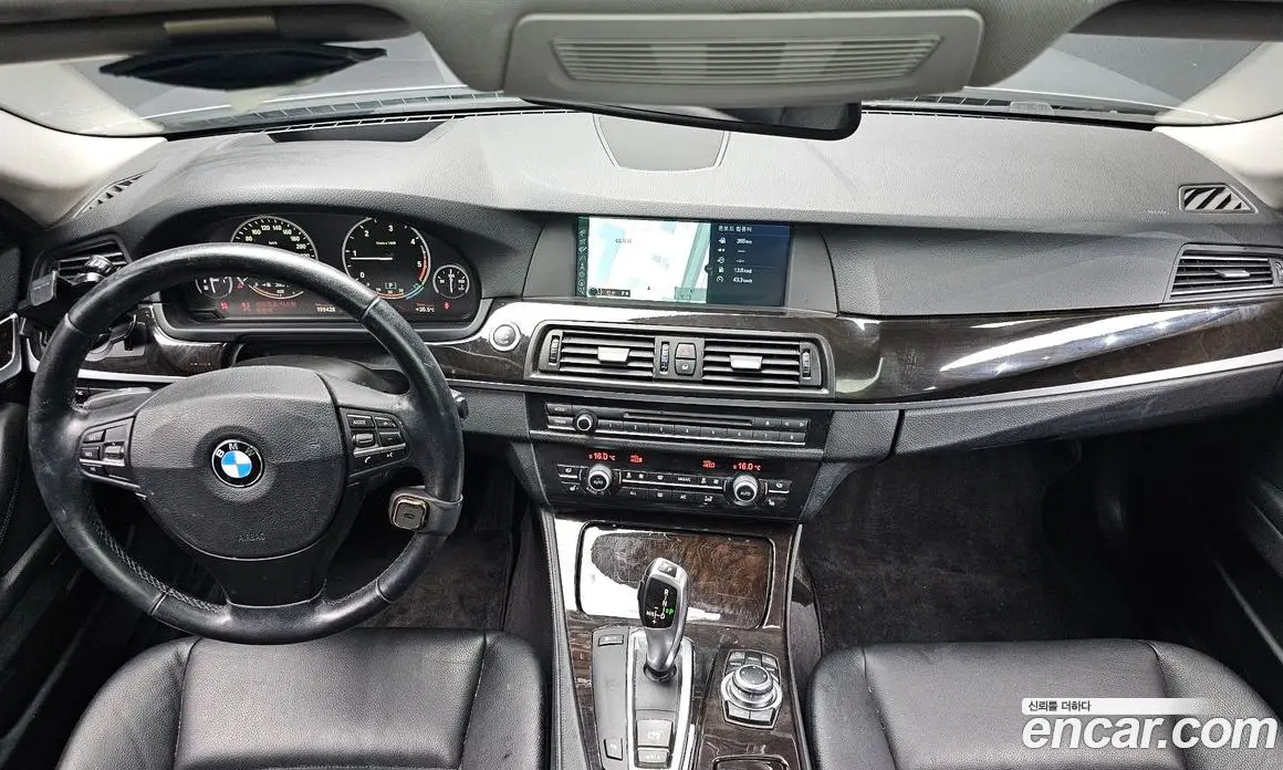 BMW 5 серия 2011 2.0 автомат (гидро), фото 7