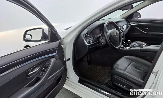 BMW 5 серия 2013 2.0 автомат (гидро), миниатюра 10