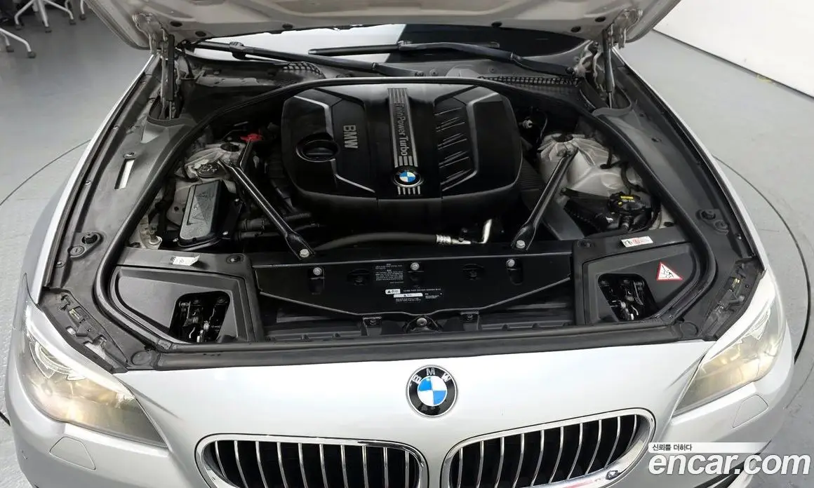 BMW 5 серия 2014 2.0 автомат (гидро), фото 6