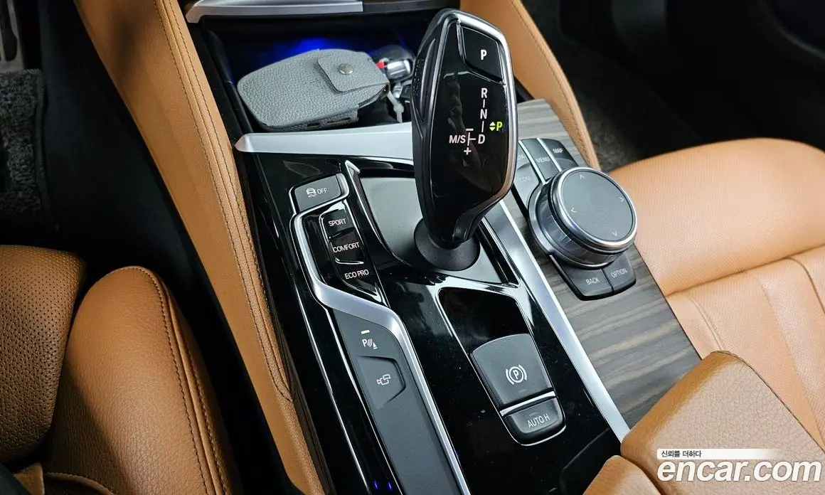 BMW 5 серия 2017 2.0 автомат (гидро), фото 12