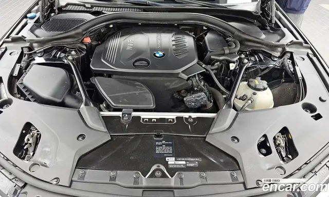 BMW 5 серия 2017 2.0 автомат (гидро), миниатюра 6