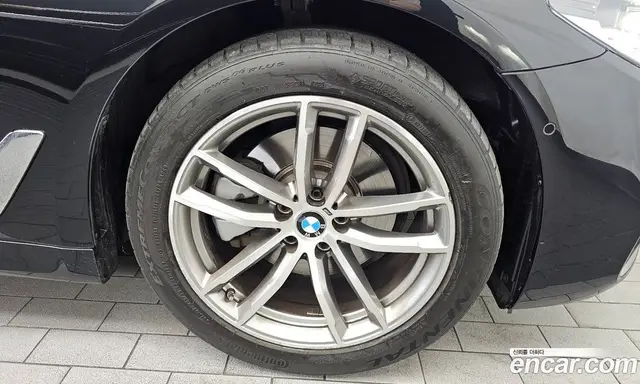 BMW 5 серия 2017 2.0 автомат (гидро), миниатюра 7