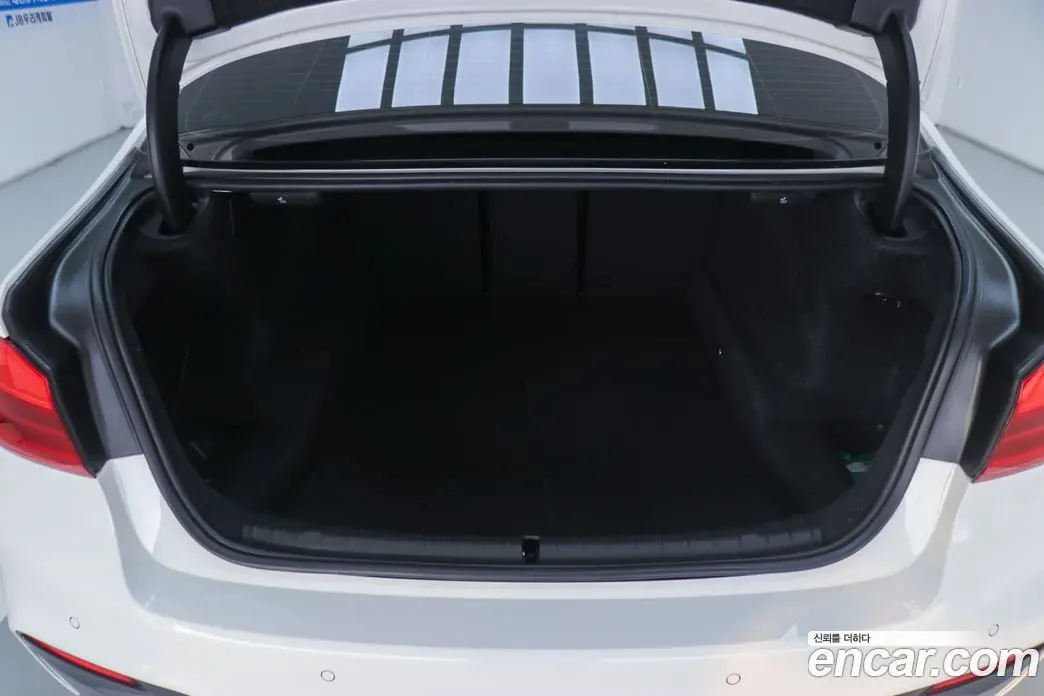 BMW 5 серия 2018 2.0 автомат (гидро), фото 18