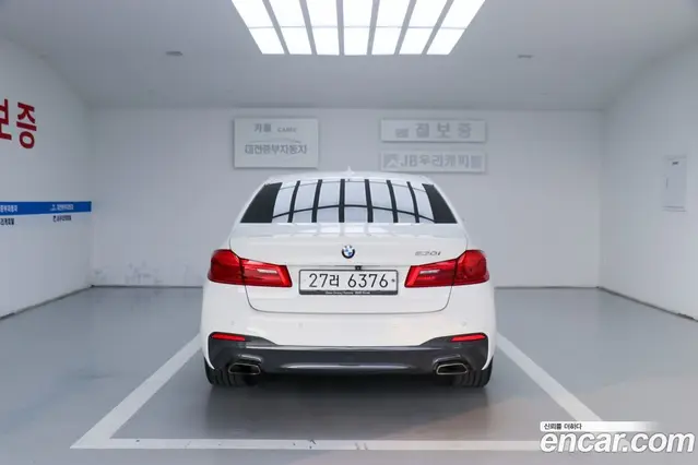 BMW 5 серия 2018 2.0 автомат (гидро), миниатюра 5