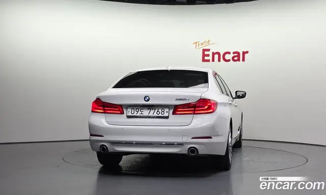 BMW 5 серия 2019 2.0 автомат (гидро), миниатюра 4 BMW 5 серия 2019 2.0 автомат (гидро), миниатюра 4