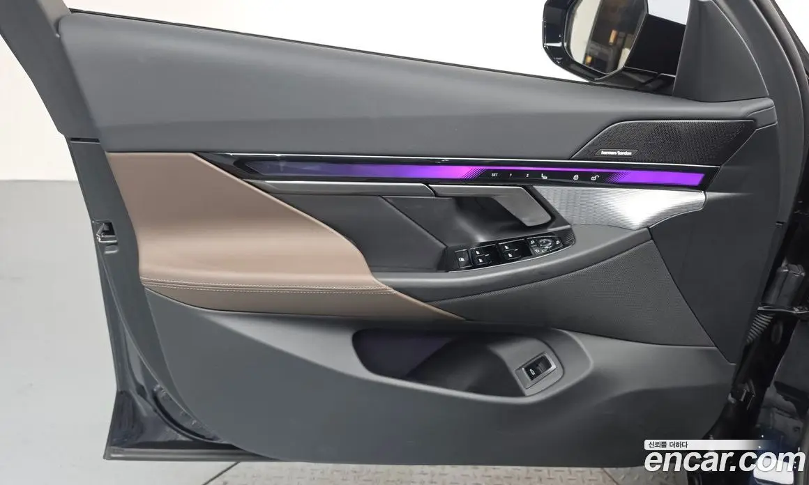 BMW 5 серия 2025 2.0 автомат (гидро), фото 14