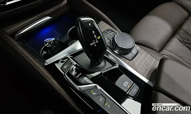 BMW 6 серия 2018 3.0 автомат (гидро), миниатюра 9