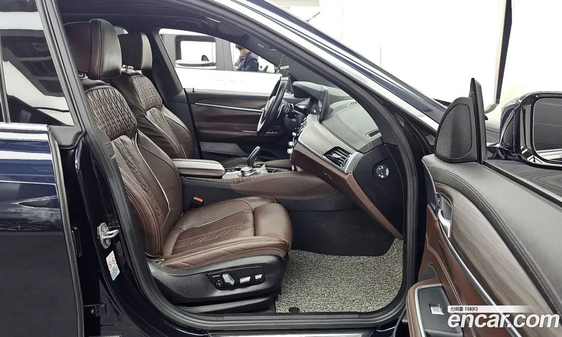 BMW 6 серия 2021 2.0 автомат (гидро), фото 11