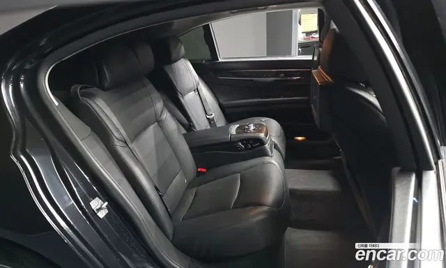 BMW 7 серия 2011 4.4 автомат (гидро), миниатюра 12