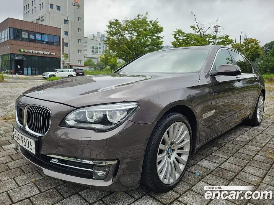 BMW 7 серия 2013 3.0 автомат (гидро), фото 2 BMW 7 серия 2013 3.0 автомат (гидро), фото 2