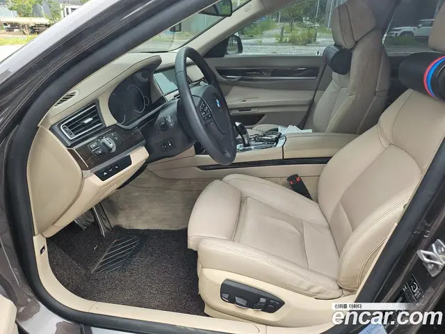BMW 7 серия 2013 3.0 автомат (гидро), миниатюра 11 BMW 7 серия 2013 3.0 автомат (гидро), миниатюра 11