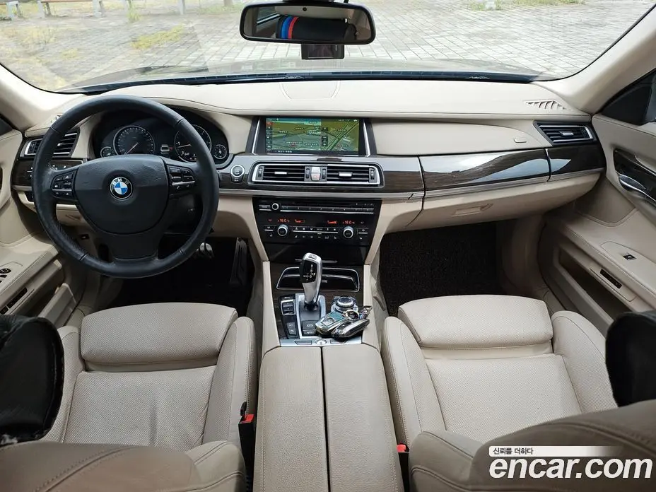 BMW 7 серия 2013 3.0 автомат (гидро), фото 16 BMW 7 серия 2013 3.0 автомат (гидро), фото 16