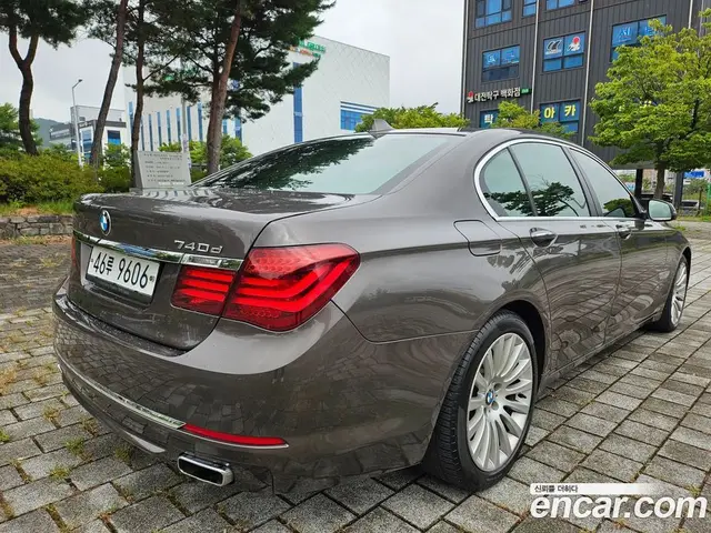 BMW 7 серия 2013 3.0 автомат (гидро), миниатюра 5 BMW 7 серия 2013 3.0 автомат (гидро), миниатюра 5