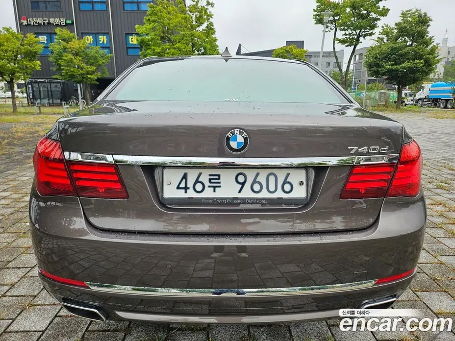 BMW 7 серия 2013 3.0 автомат (гидро), фото 6 BMW 7 серия 2013 3.0 автомат (гидро), фото 6