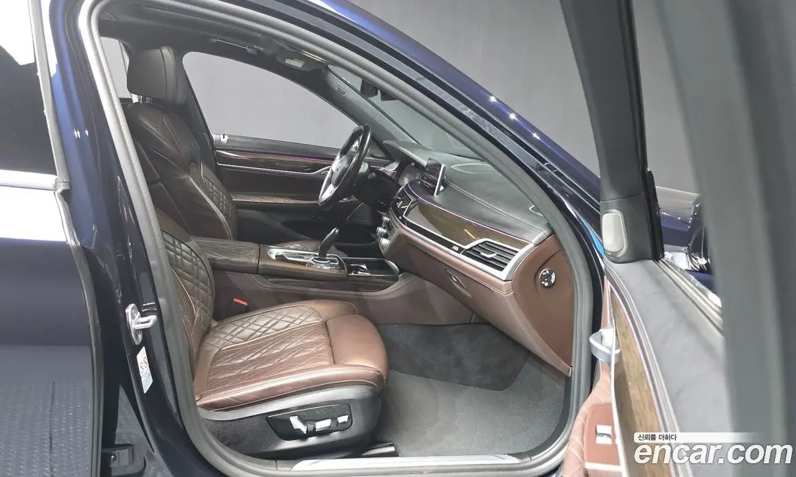 BMW 7 серия 2019 3.0 автомат (гидро), фото 17 BMW 7 серия 2019 3.0 автомат (гидро), фото 17