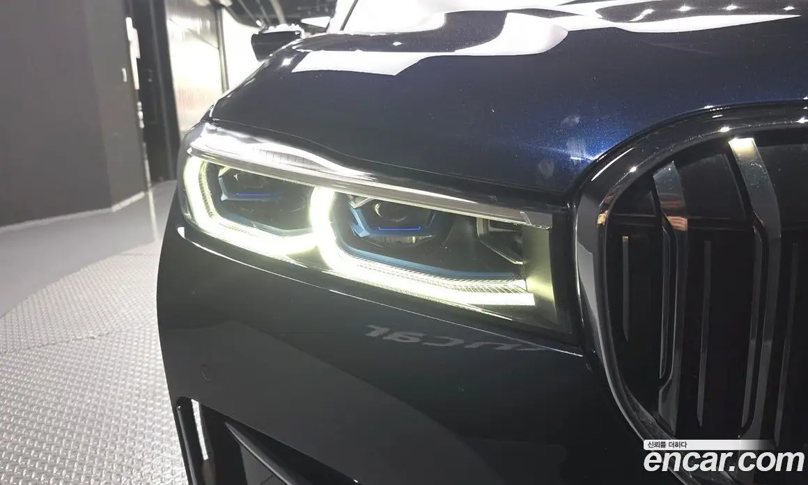 BMW 7 серия 2019 3.0 автомат (гидро), фото 8 BMW 7 серия 2019 3.0 автомат (гидро), фото 8
