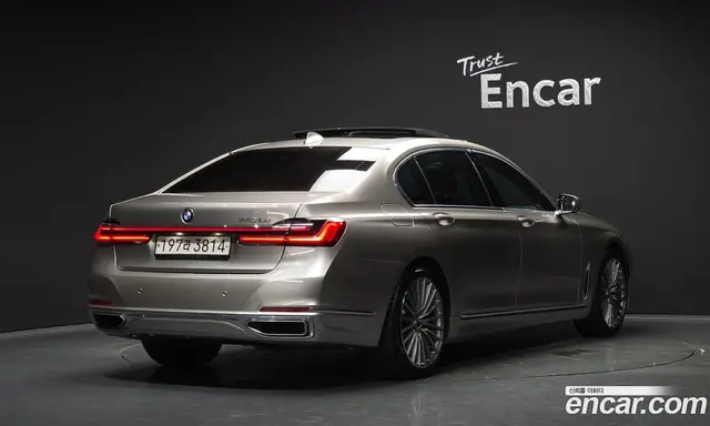 BMW 7 серия 2021 3.0 автомат (гидро), миниатюра 2 BMW 7 серия 2021 3.0 автомат (гидро), миниатюра 2
