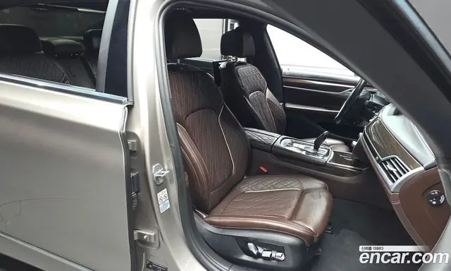 BMW 7 серия 2021 3.0 автомат (гидро), миниатюра 11 BMW 7 серия 2021 3.0 автомат (гидро), миниатюра 11