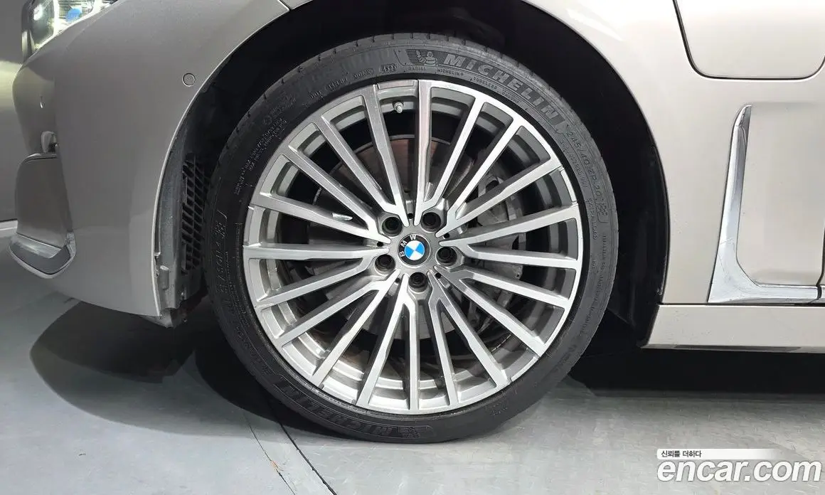 BMW 7 серия 2021 3.0 автомат (гидро), фото 5 BMW 7 серия 2021 3.0 автомат (гидро), фото 5