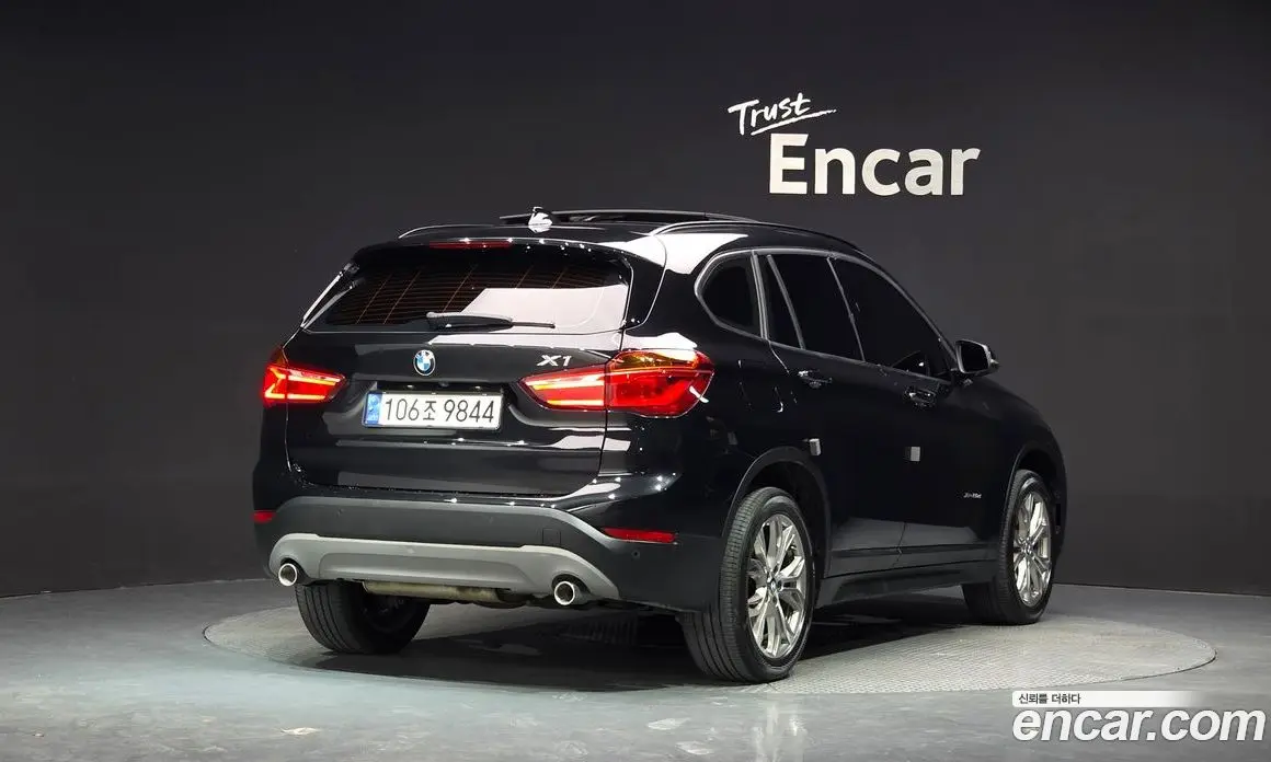 BMW X1 2018 2.0 автомат (гидро), фото 2 BMW X1 2018 2.0 автомат (гидро), фото 2
