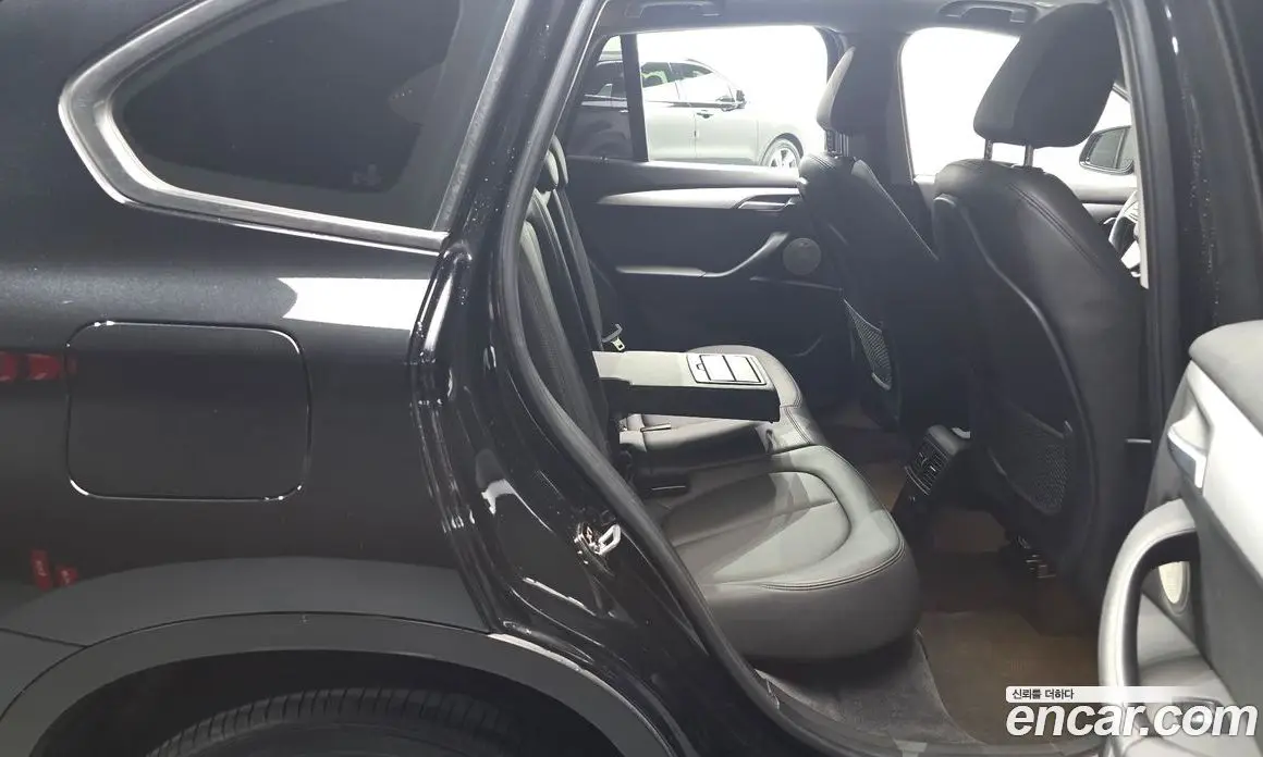 BMW X1 2018 2.0 автомат (гидро), фото 17 BMW X1 2018 2.0 автомат (гидро), фото 17
