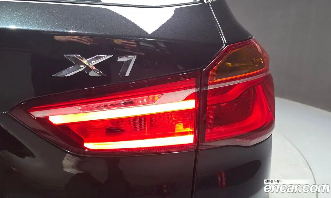 BMW X1 2018 2.0 автомат (гидро), фото 9 BMW X1 2018 2.0 автомат (гидро), фото 9