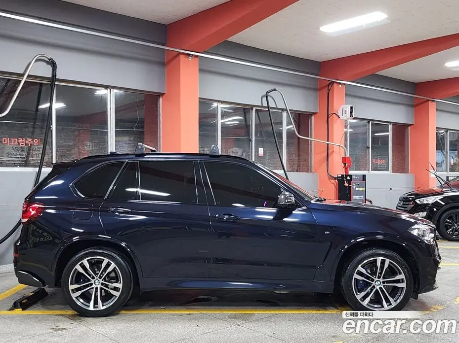BMW X5 2017 3.0 автомат (гидро), фото 16