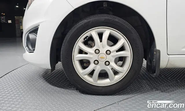 Chevrolet Spark 2014 1.0 автомат (гидро), миниатюра 5 Chevrolet Spark 2014 1.0 автомат (гидро), миниатюра 5