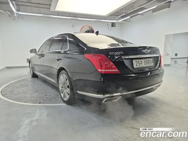 Genesis EQ900 2016 5.0 автомат (гидро), миниатюра 2
