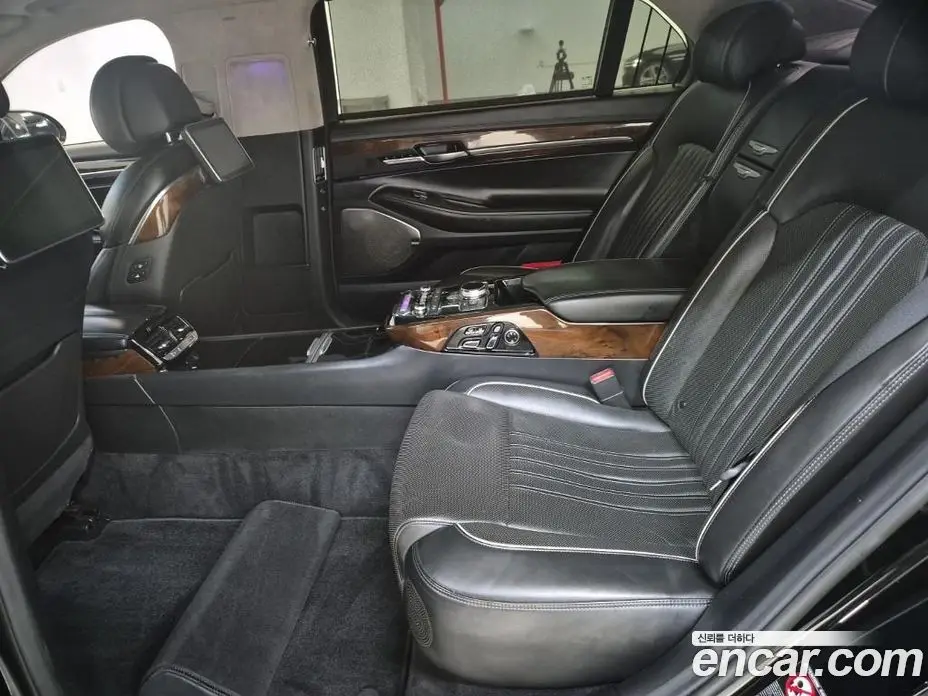 Genesis EQ900 2016 5.0 автомат (гидро), фото 12