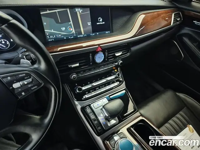 Genesis EQ900 2016 5.0 автомат (гидро), миниатюра 10