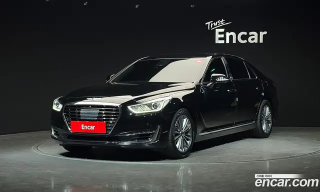 Genesis EQ900, 2017, 190 229 км