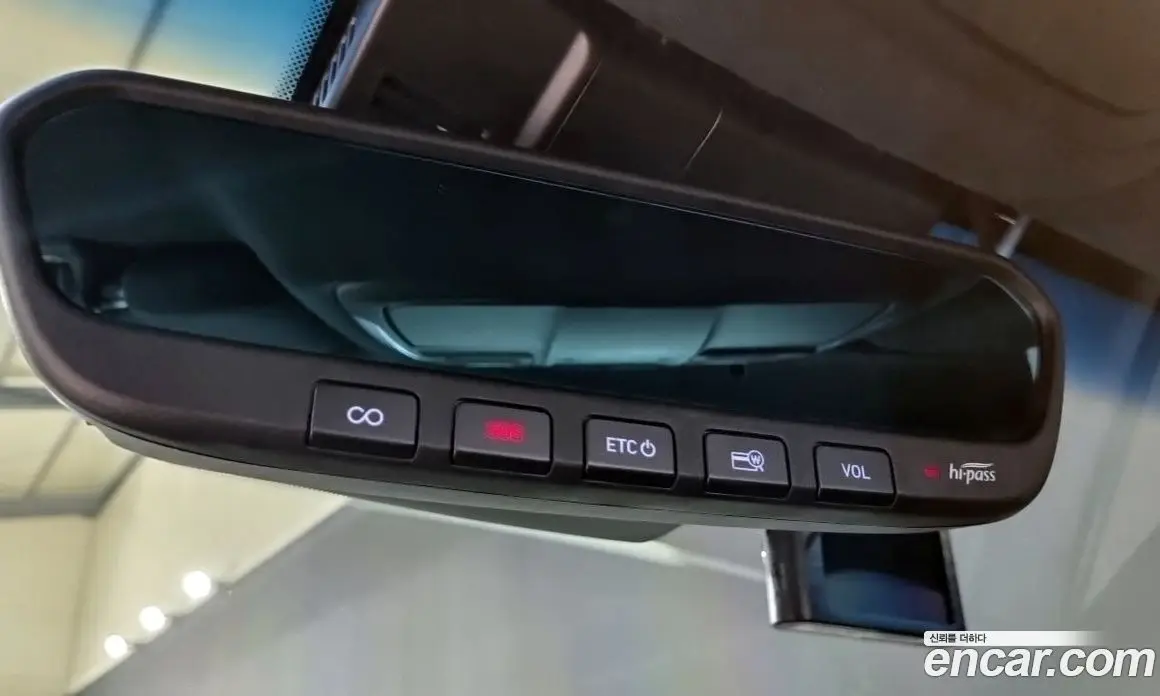 Genesis G70 2019 2.0 автомат (гидро), фото 16