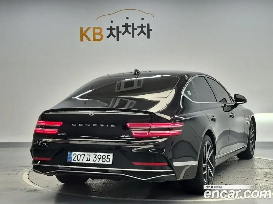 Genesis G80 2024 2.5 автомат (гидро), фото 3