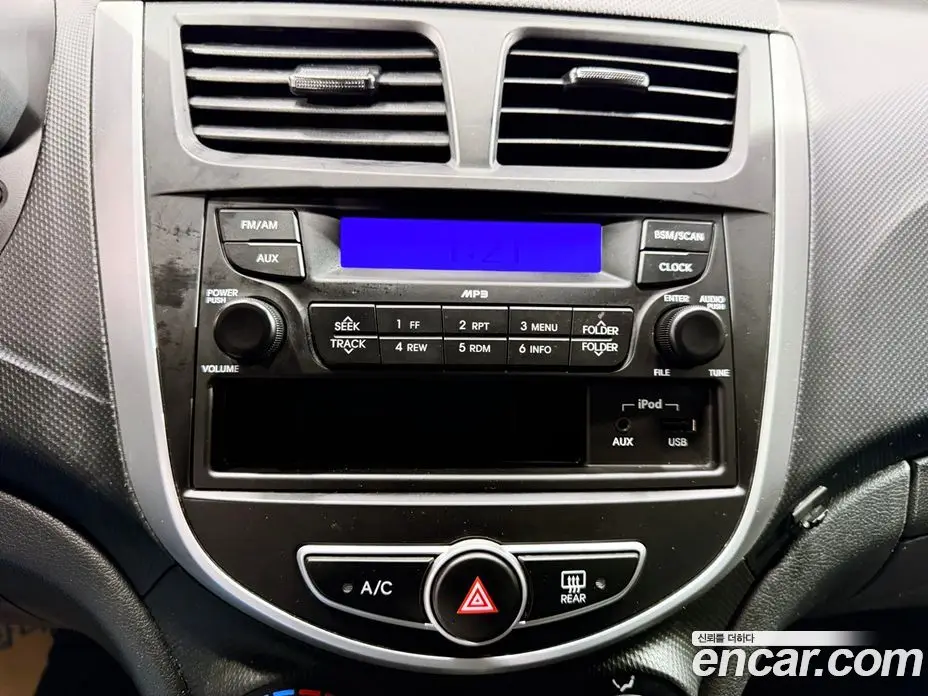 Hyundai Accent 2012 1.6 автомат (гидро), фото 14