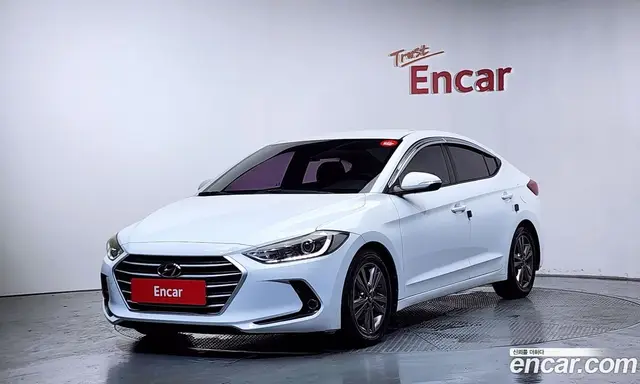 Hyundai Avante, 2015, 187 104 км
