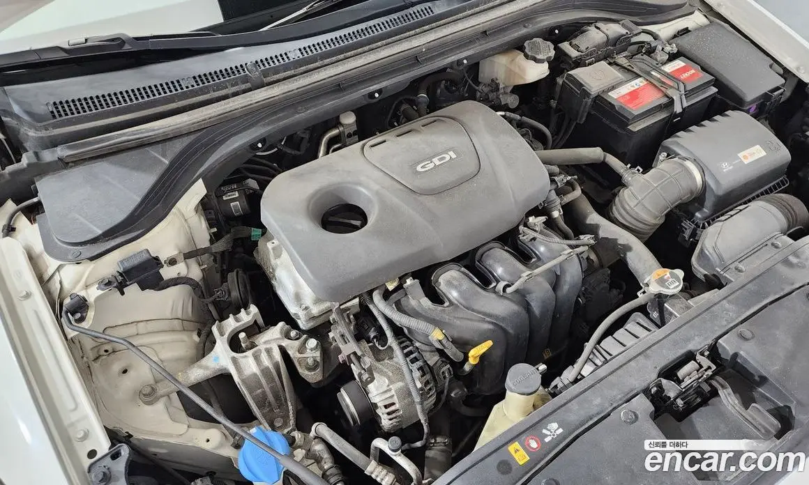 Hyundai Avante 2015 1.6 автомат (гидро), фото 6