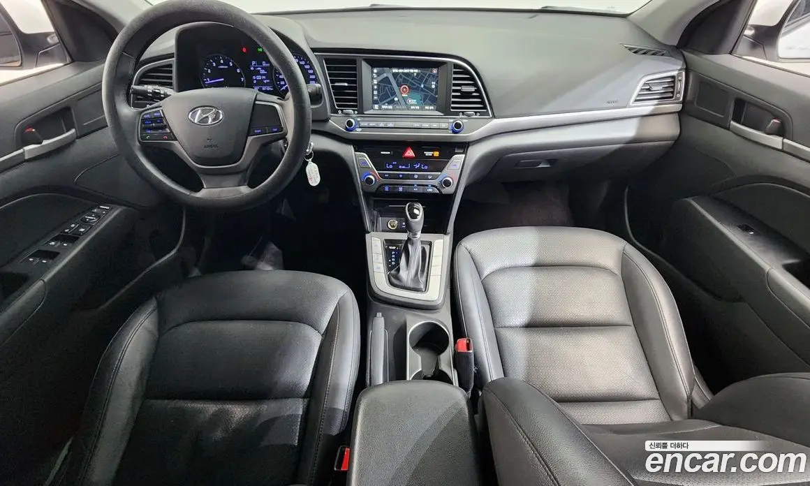 Hyundai Avante 2015 1.6 автомат (гидро), фото 7