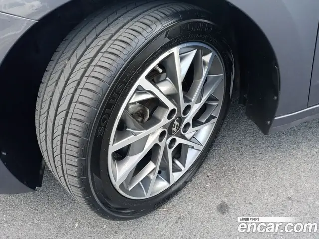 Hyundai Avante 2019 1.6 автомат (гидро), миниатюра 4