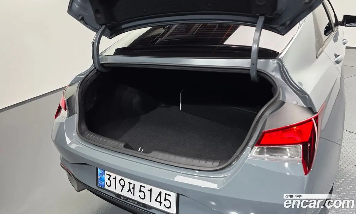 Hyundai Avante 2021 1.6 автомат (гидро), фото 20
