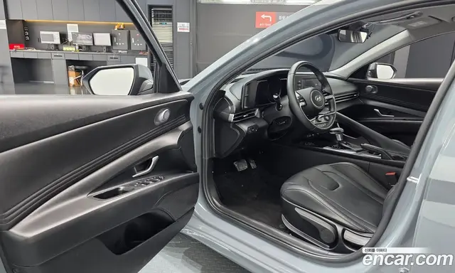 Hyundai Avante 2021 1.6 автомат (гидро), миниатюра 10