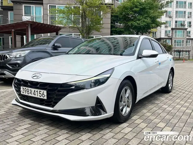 Hyundai Avante, 2021, 110 000 км