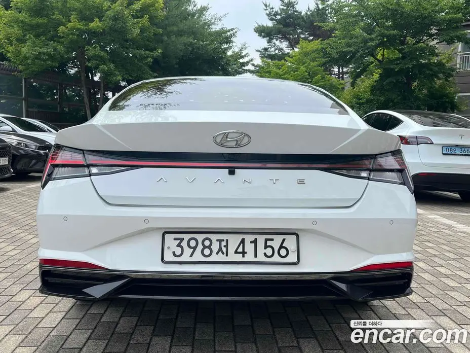 Hyundai Avante 2021 1.6 автомат (гидро), фото 5