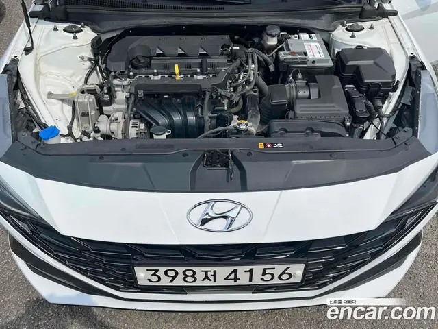 Hyundai Avante 2021 1.6 автомат (гидро), миниатюра 8