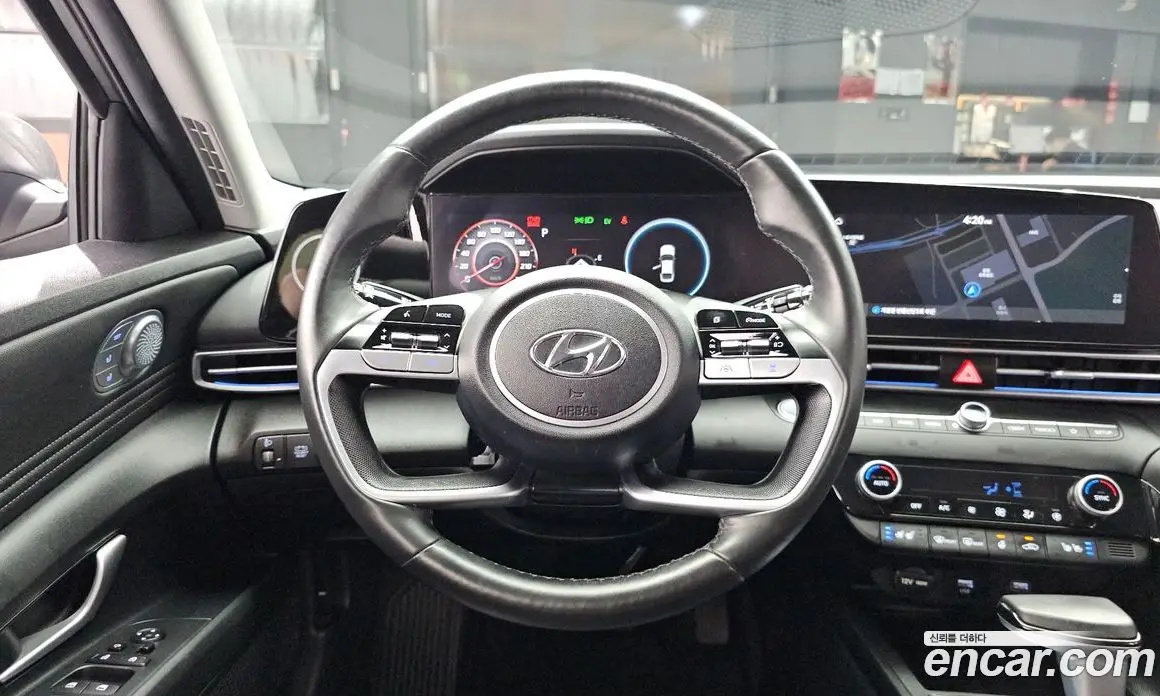 Hyundai Avante 2022 1.6 автомат (гидро), фото 19