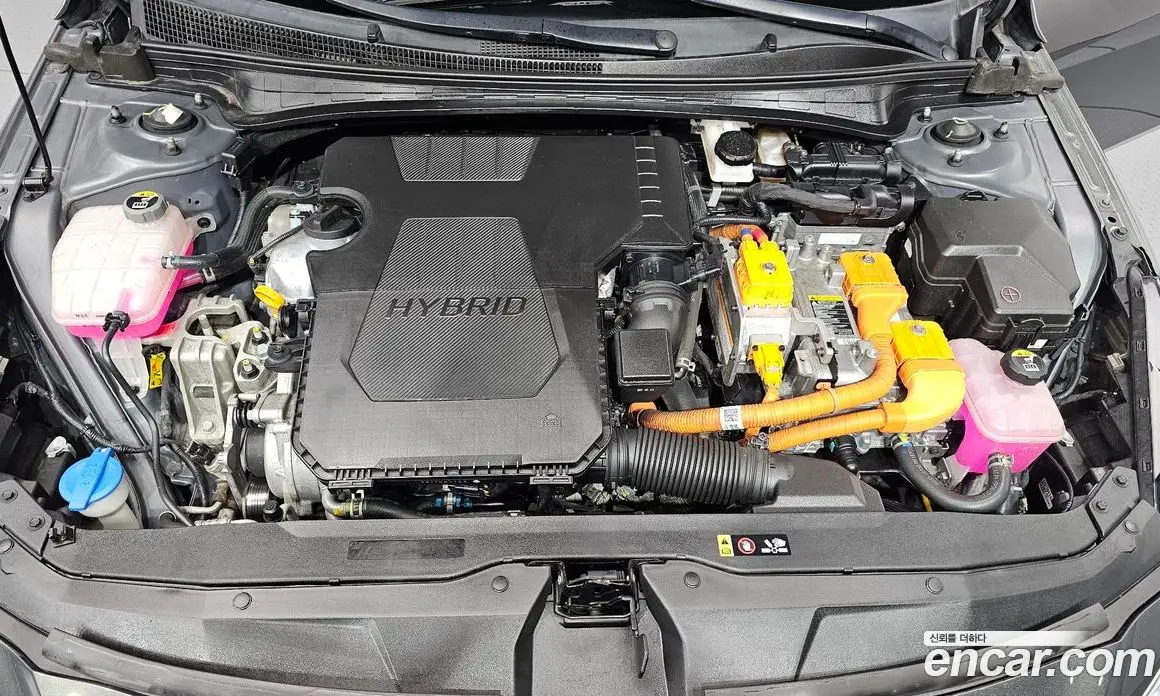 Hyundai Avante 2022 1.6 автомат (гидро), фото 6