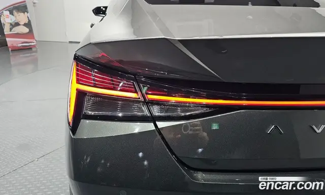 Hyundai Avante 2022 1.6 автомат (гидро), миниатюра 9