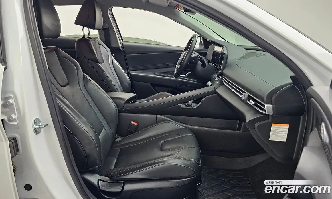 Hyundai Avante 2024 1.6 автомат (гидро), фото 17 Hyundai Avante 2024 1.6 автомат (гидро), фото 17
